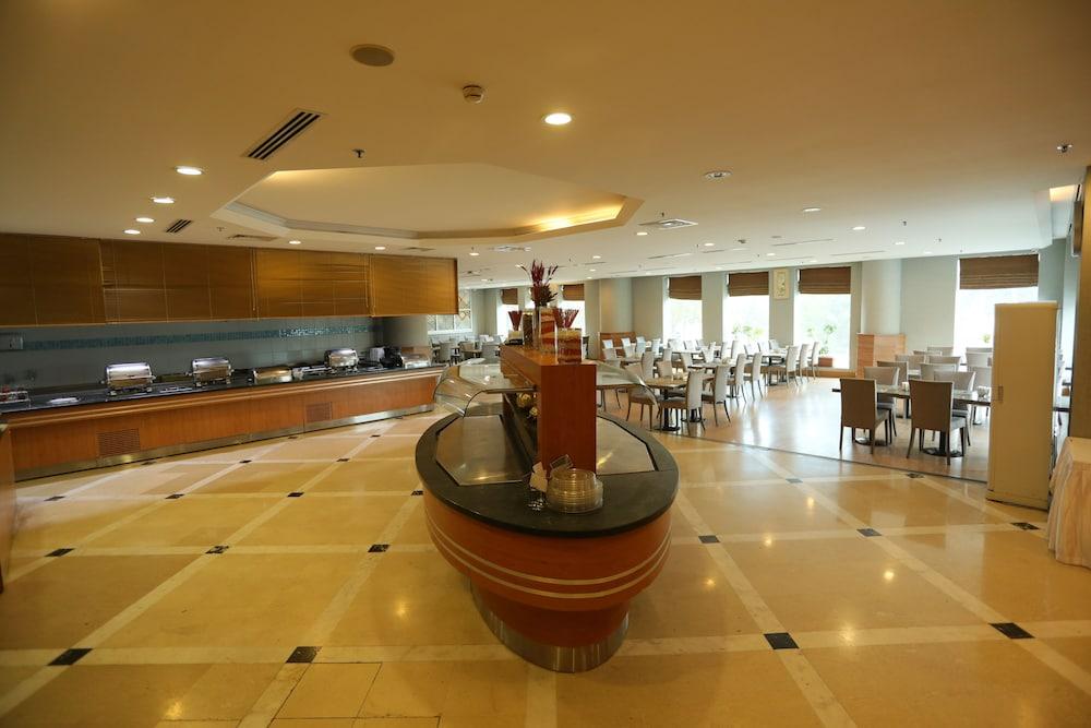 Hotel Dedeman Sanliurfa