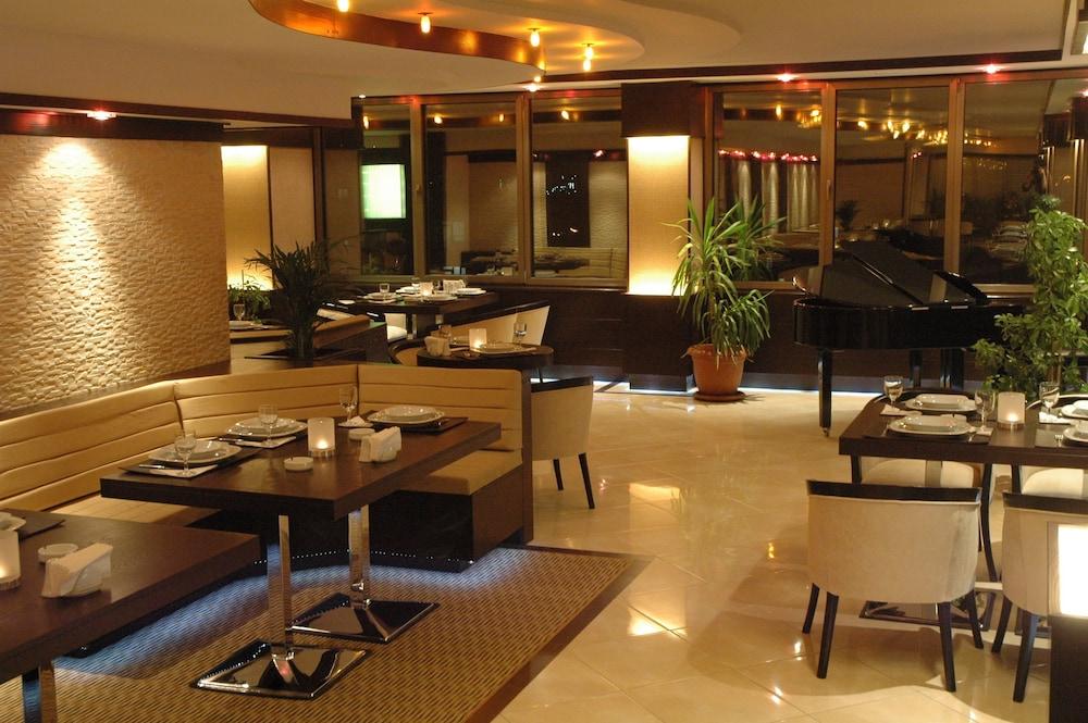 Hotel Grand