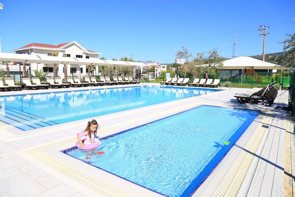Rawda Hotel Altinoluk