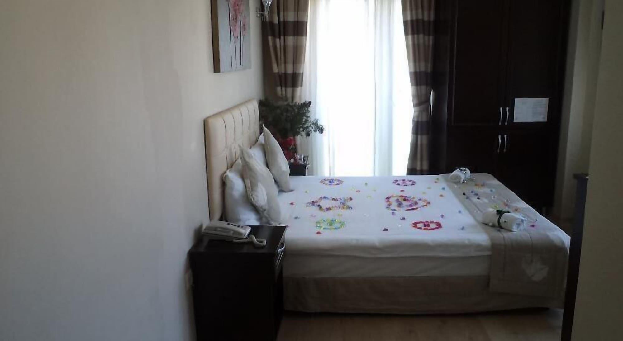Marine House Boutique Hotel Adalar