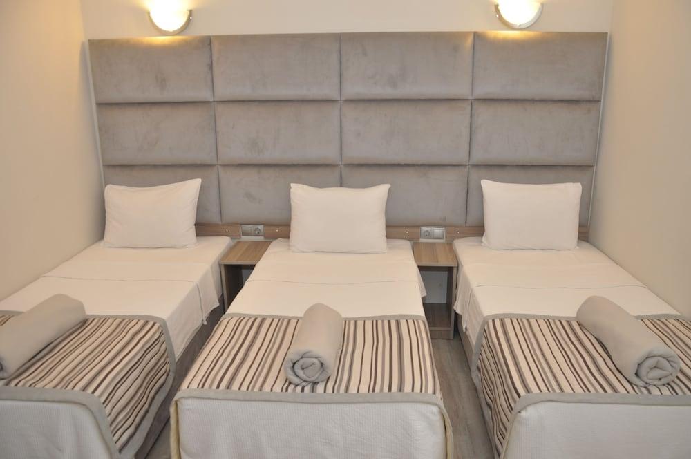 Centro Hotel 3*
