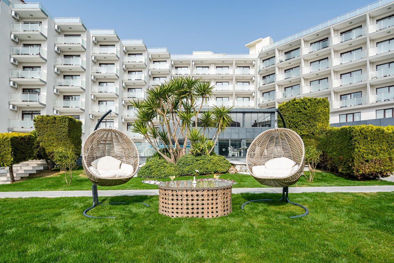 Royal Palace Hotel 4*
