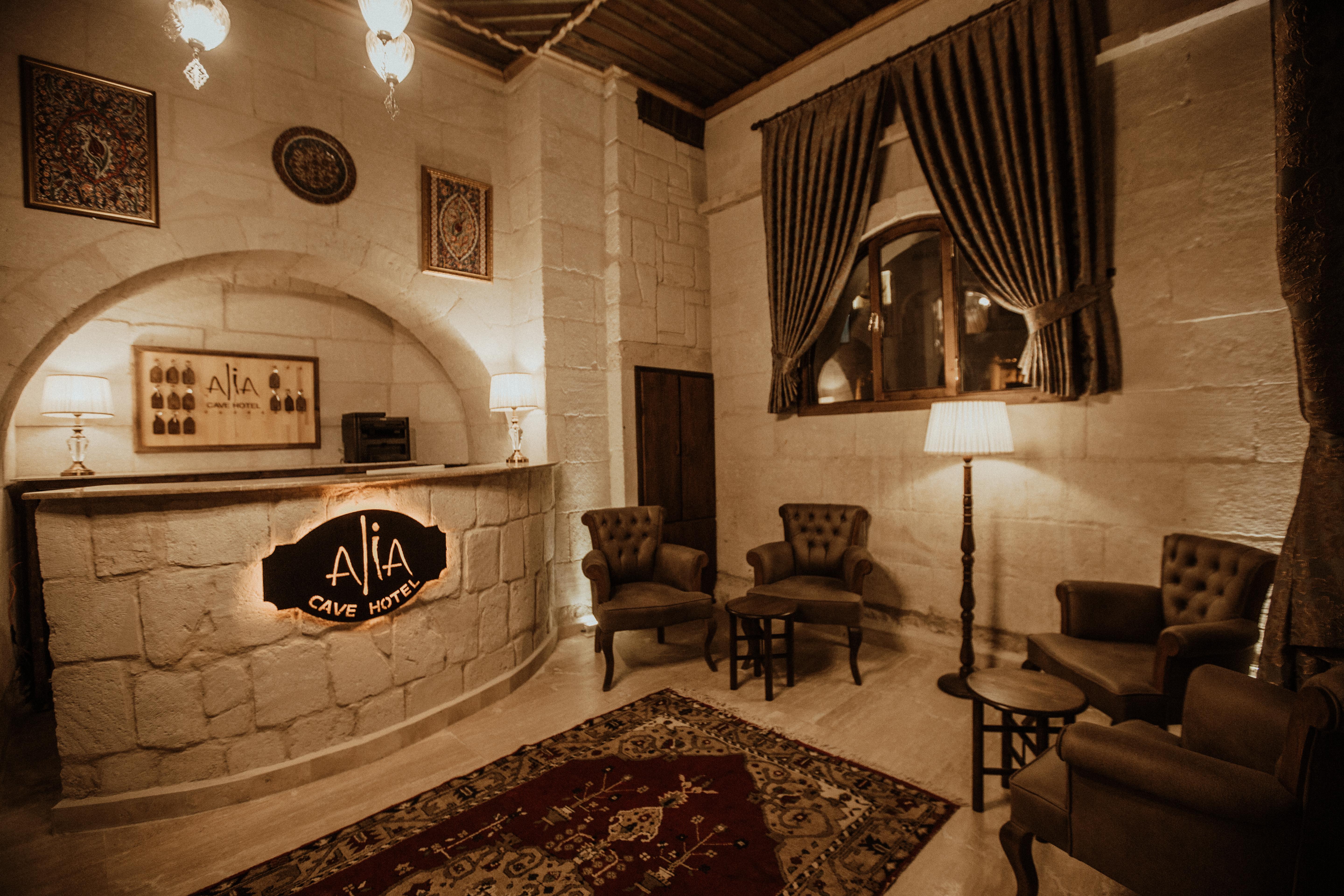 Kismet Cave Mansion Hotel