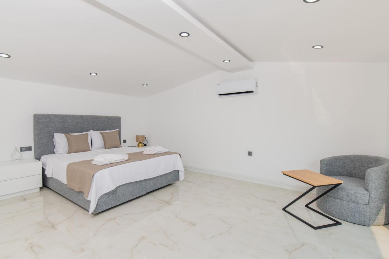 Eco Ece Villa