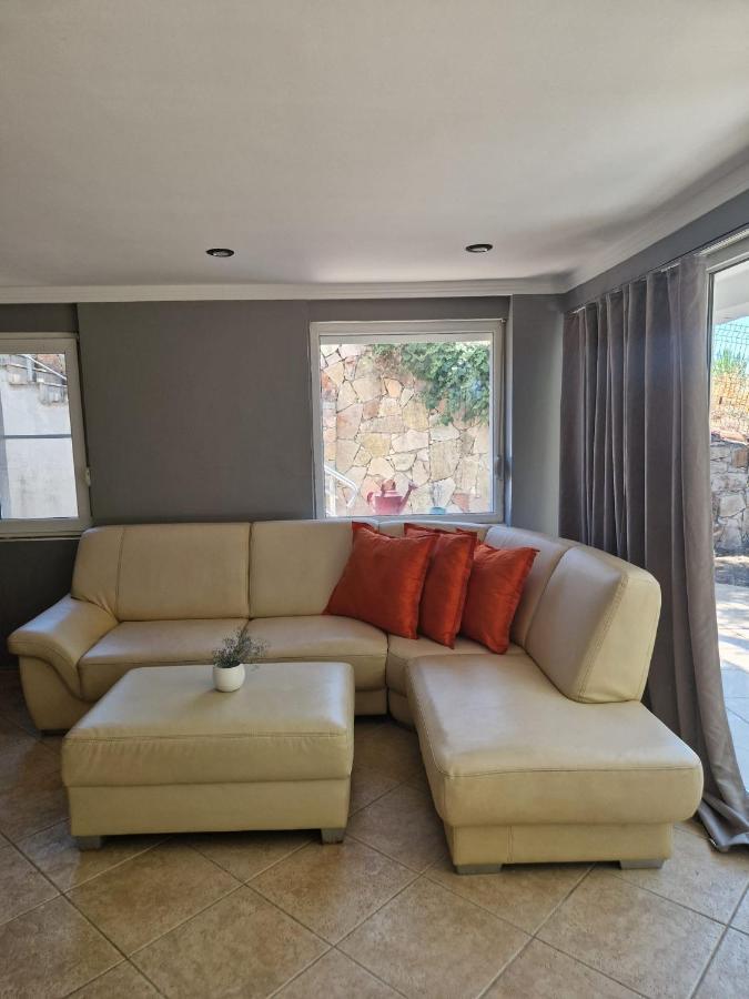 2 Rooms Apartment With Garden *