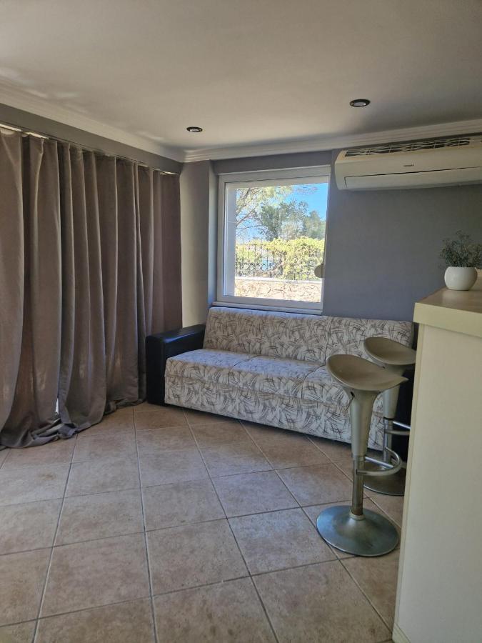2 Rooms Apartment With Garden Villa *