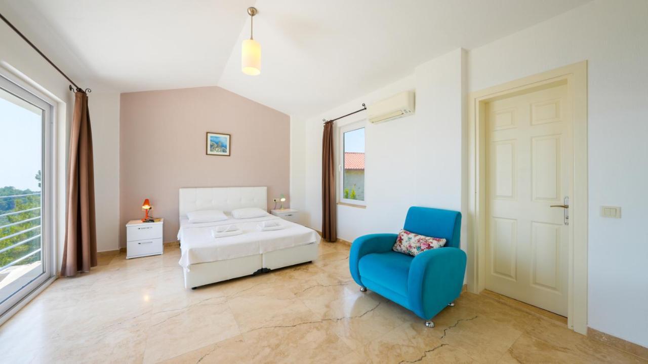 Eco Ozzy * Kalkan