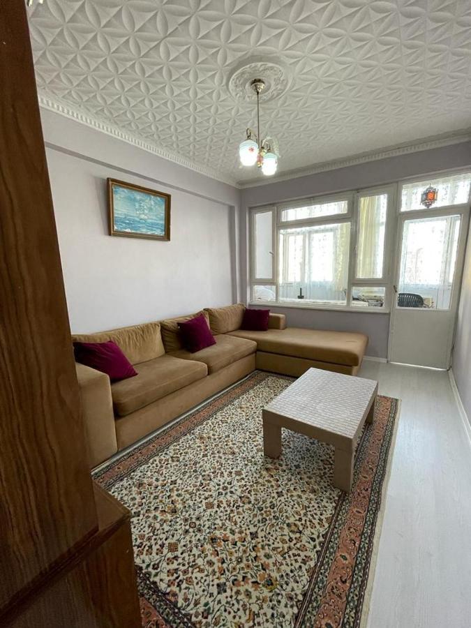 Apartment Kumburgaz Sahilde, Sitede, Konforlu, Manzarali Ve Klimali