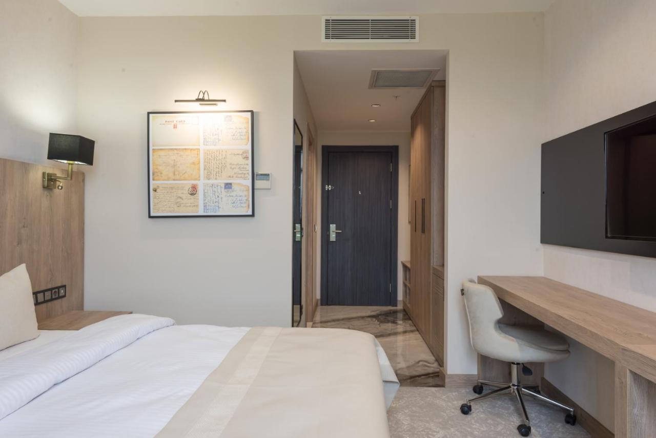 Ramada Plaza By Wyndham *
