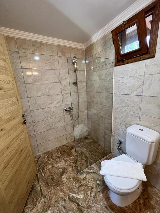 Alicra 4*