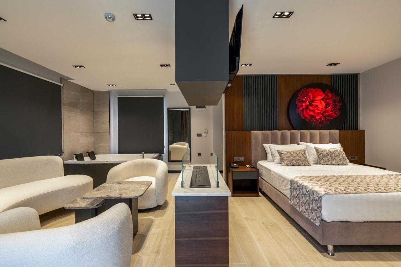 La Miel Hotel