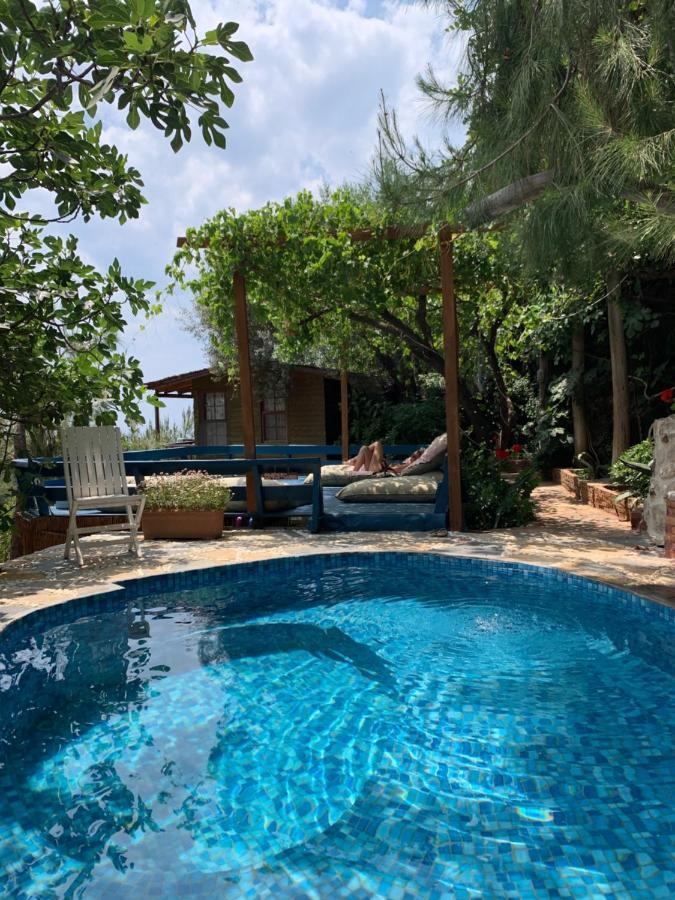 Hotel Large With Sea View In Kabak Bay, Oeluedeniz