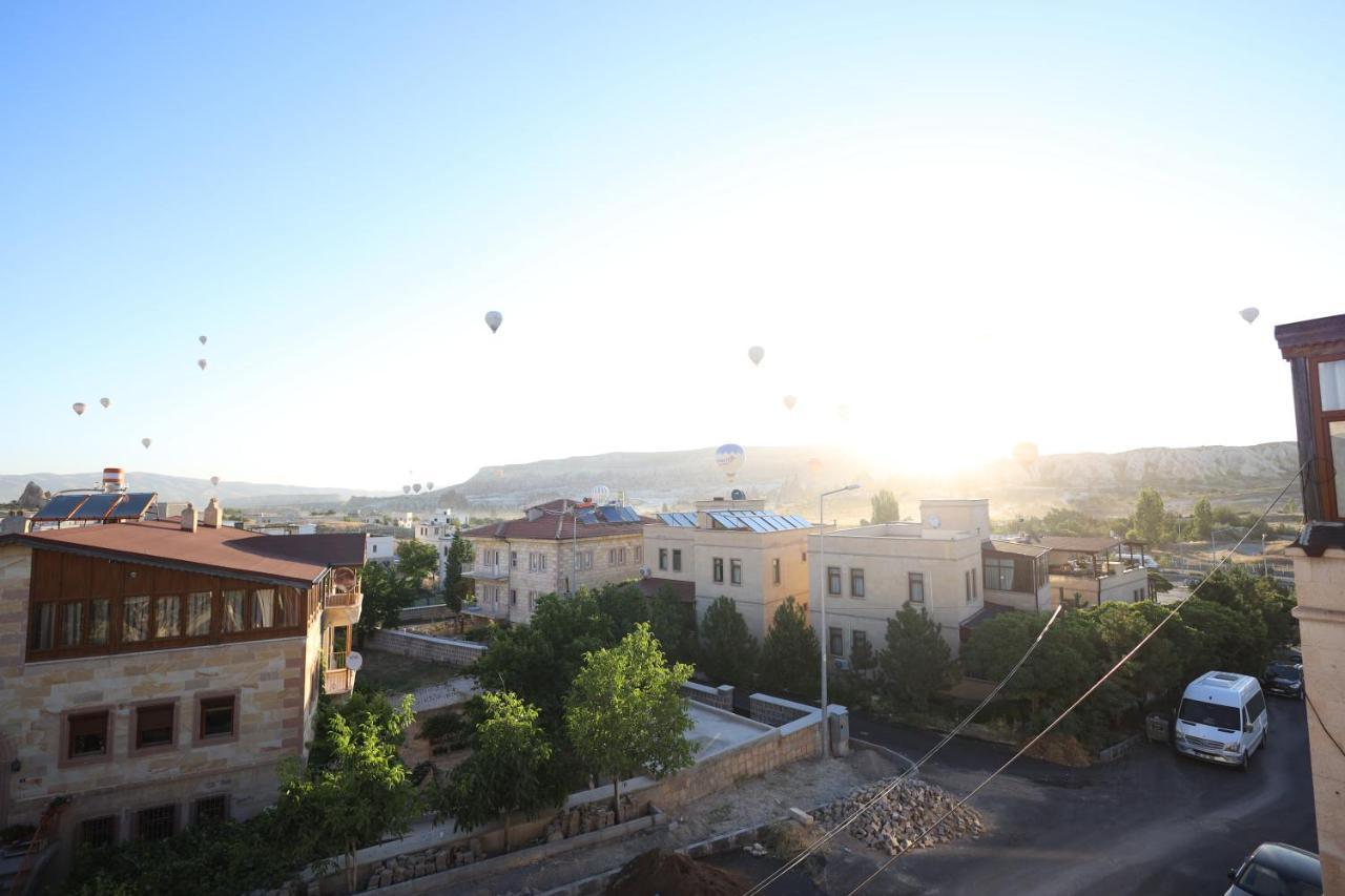 Rocca Stone House Hotel *