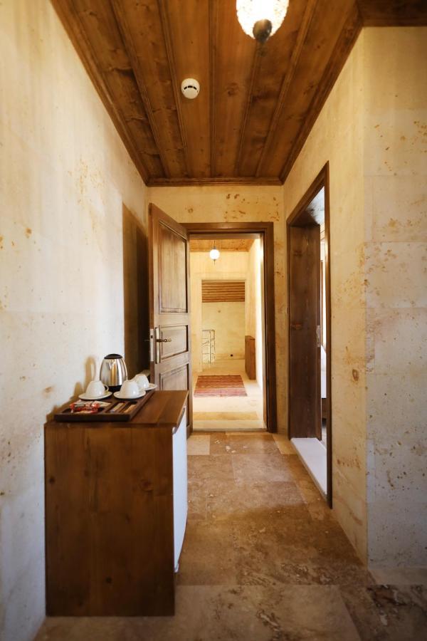 Rocca Stone House