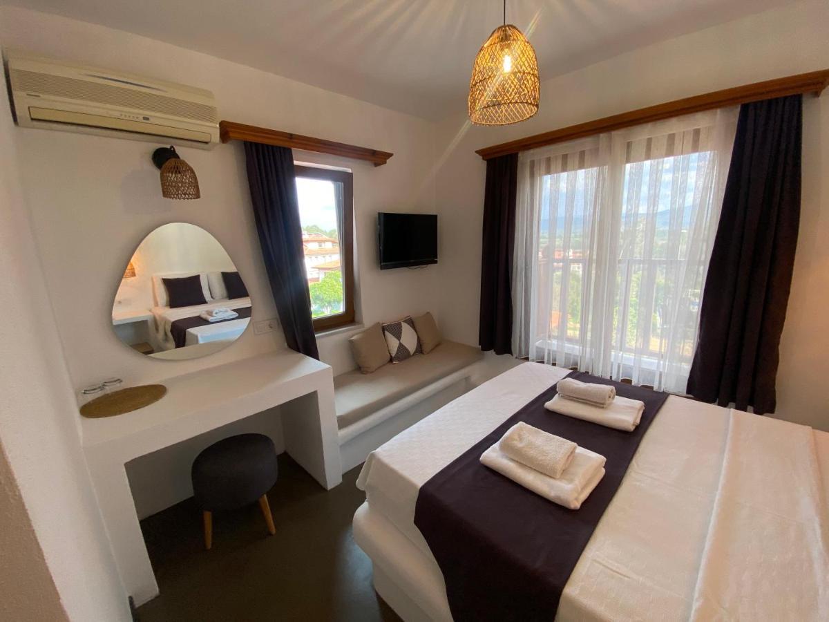 Hotel Tomsan & Akyaka *