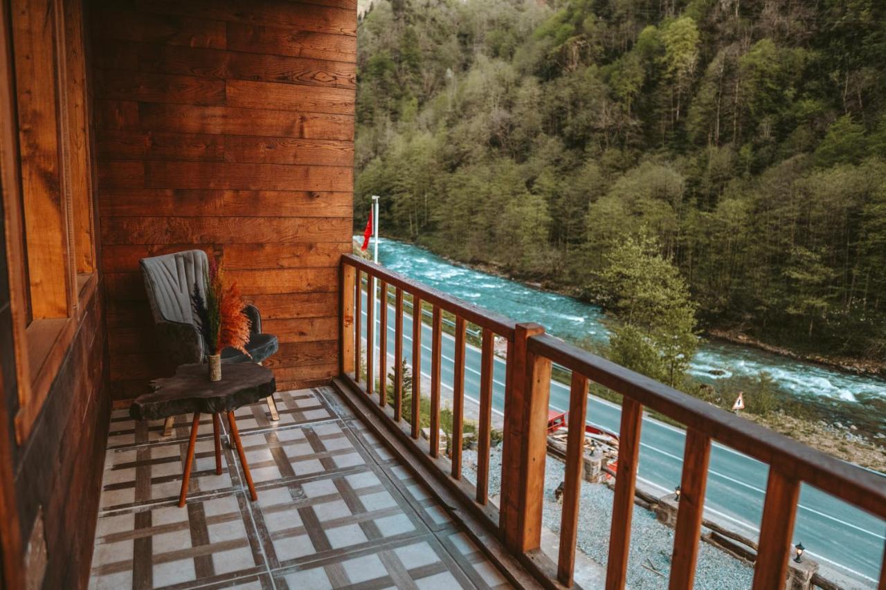 River Deluxe Hotel Camlihemsin