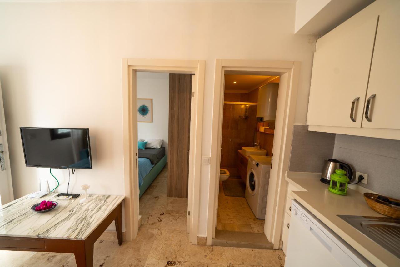 Aparthotel Ilya Apart 1 *