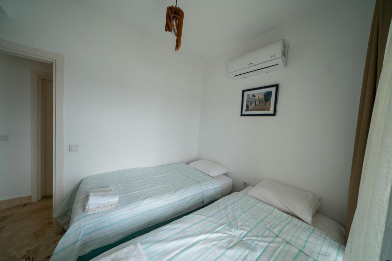 Ilya Apart 1 Aparthotel