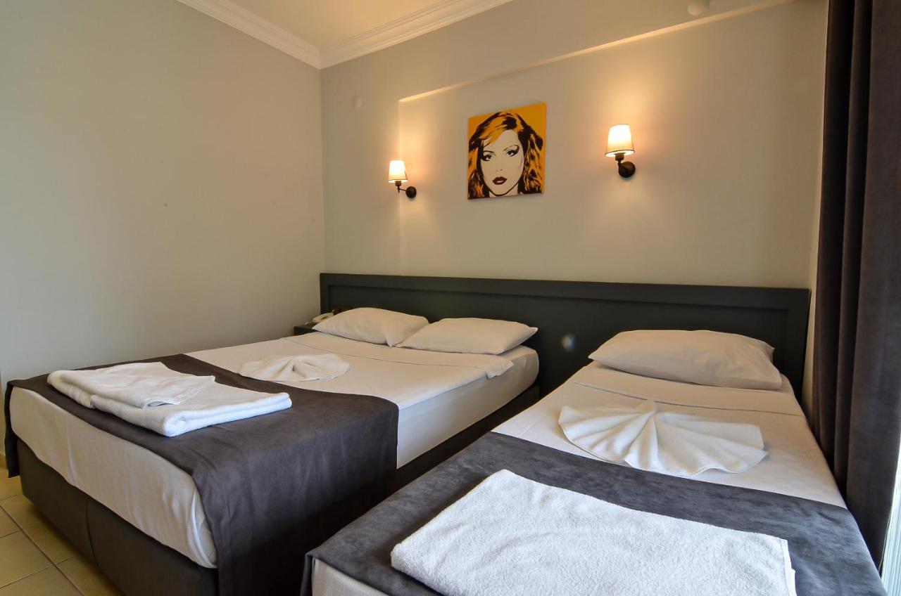 Hotel Berry Bella