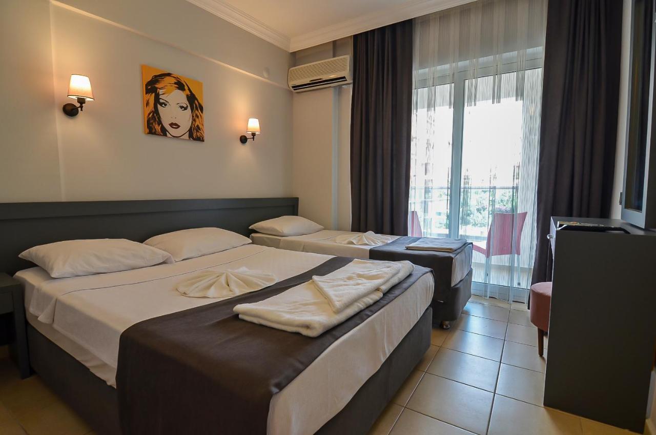 Berry Bella Marmaris