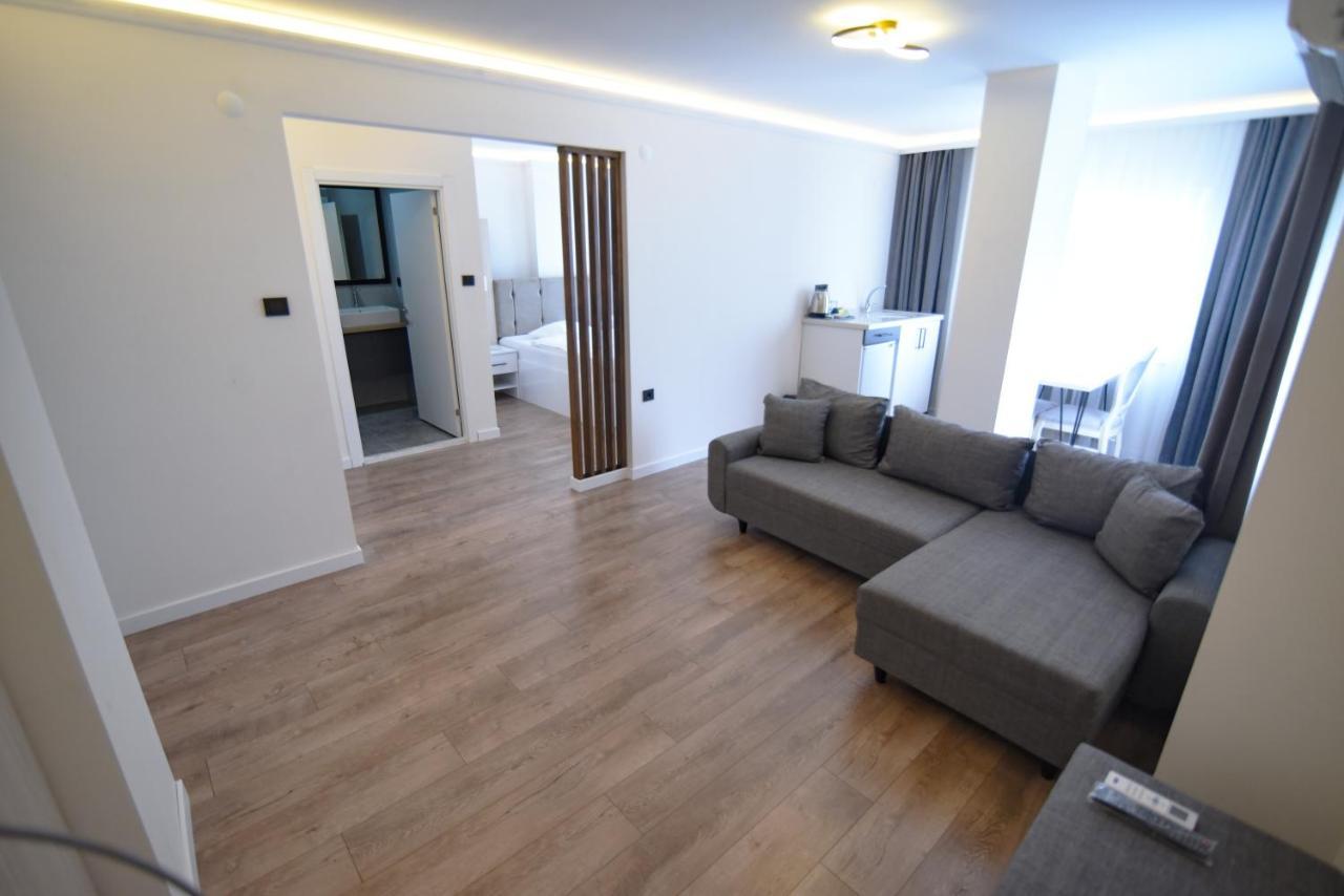 Golden Life Aparthotel