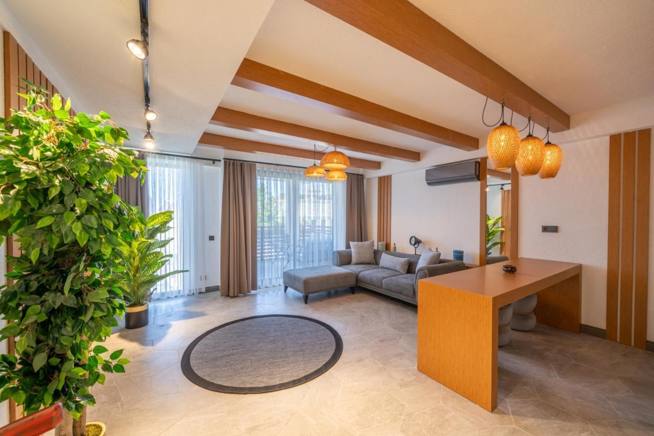 Lupia Suites *