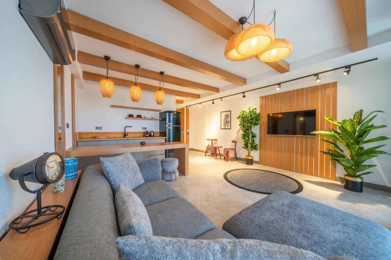 Lupia Suites