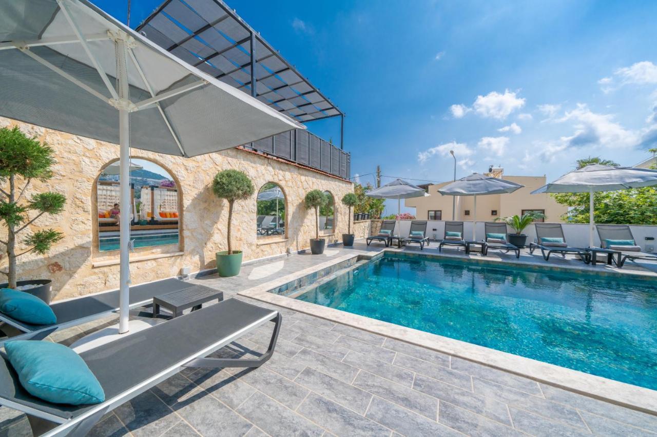 Hotel Lupia Suites *