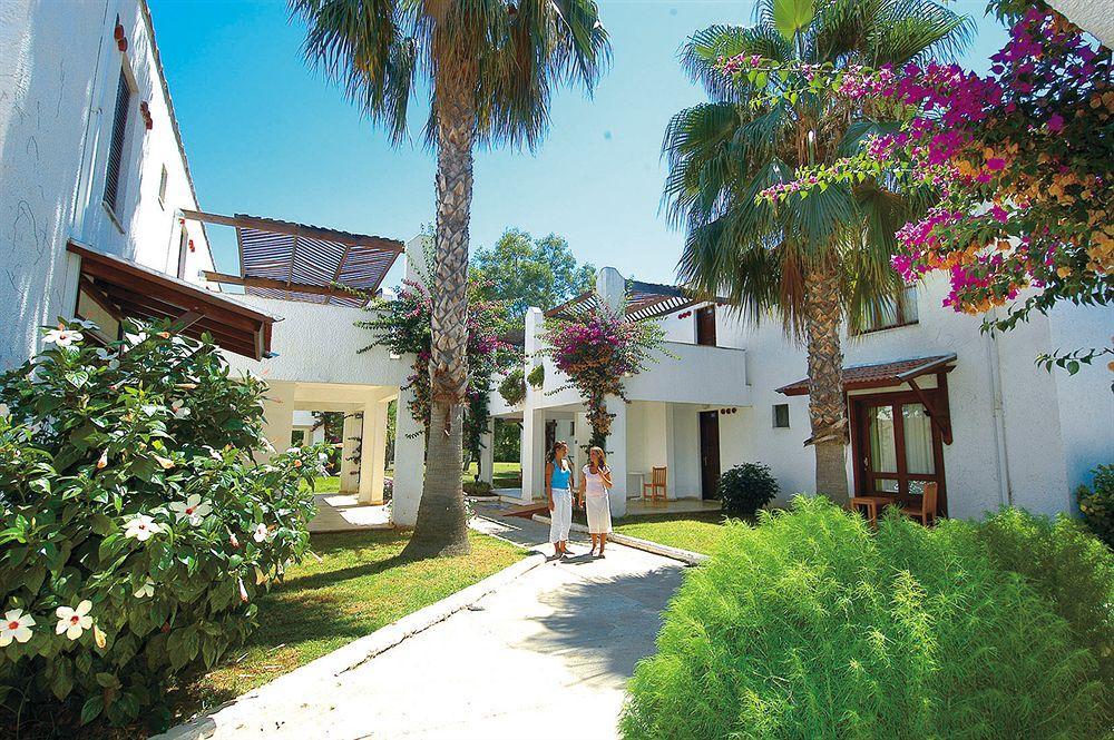 Club Kastalia Village Resort 5*