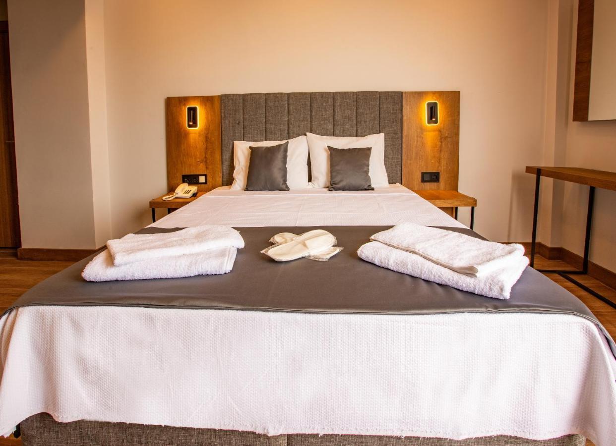 Hotel Grand Business 3*