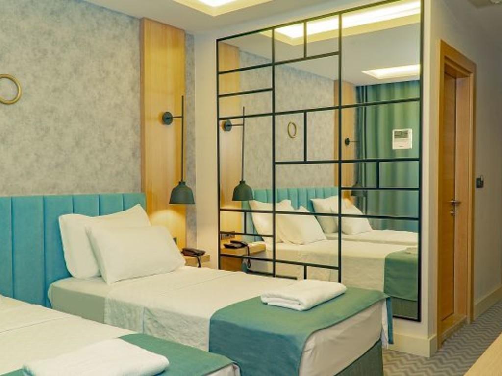 Hotel Angel's Park 4*