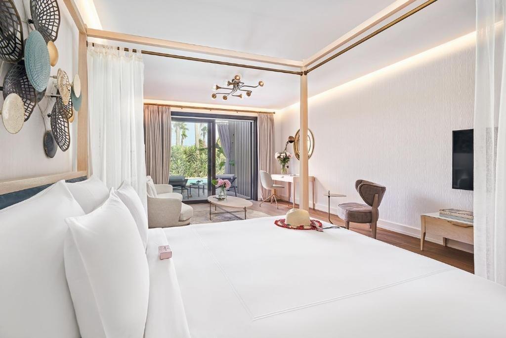 Biblos Hotel 5*