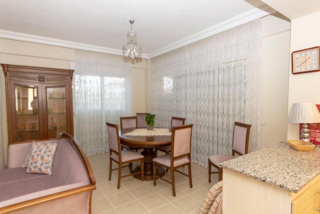 Villa Paradise Town Alison Belek