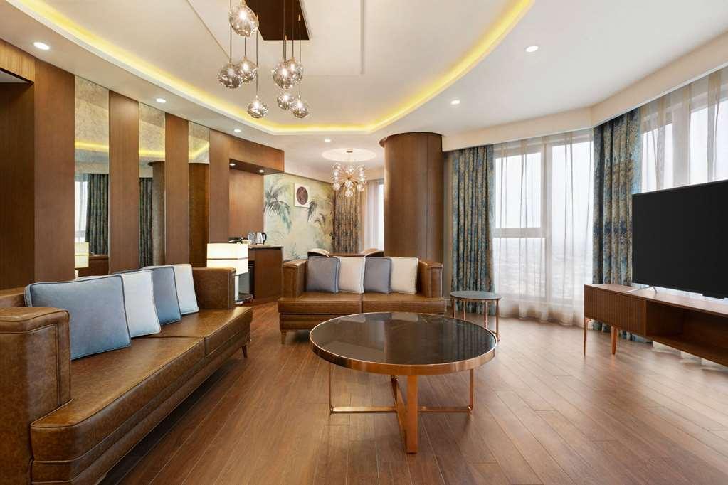 Hotel Ramada By Wyndham Karapinar 3*