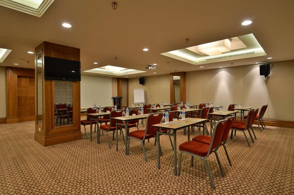 Hotel Marigold Thermal &