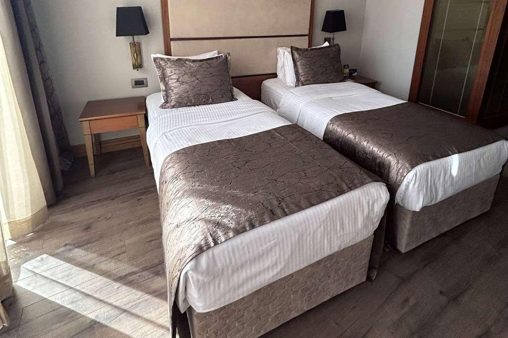 Days By Wyndham Maltepe Hotel 4*