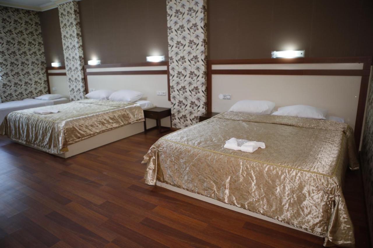 Safir Hotel 4*