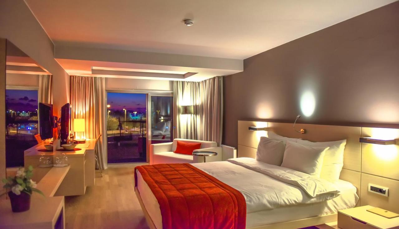 Denizati Hotel *