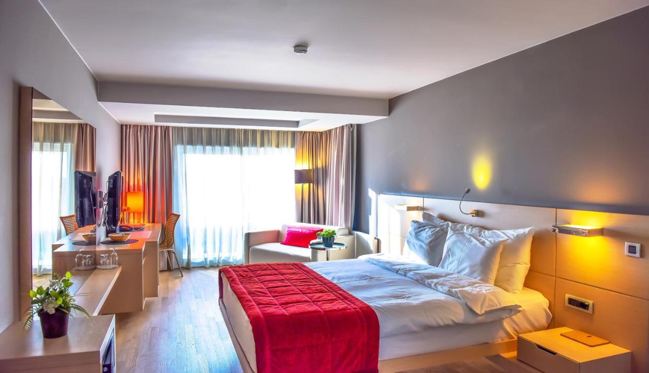 Hotel Denizati *