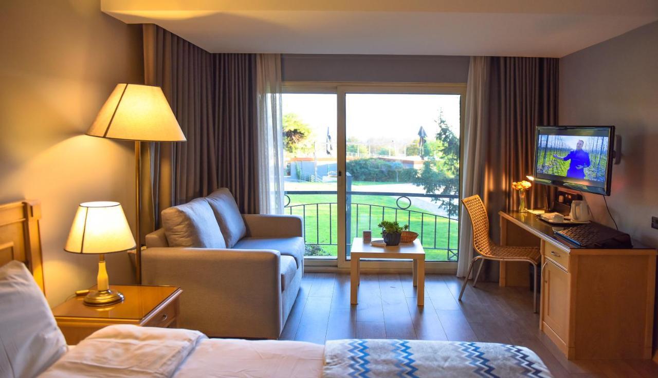 Denizati Hotel