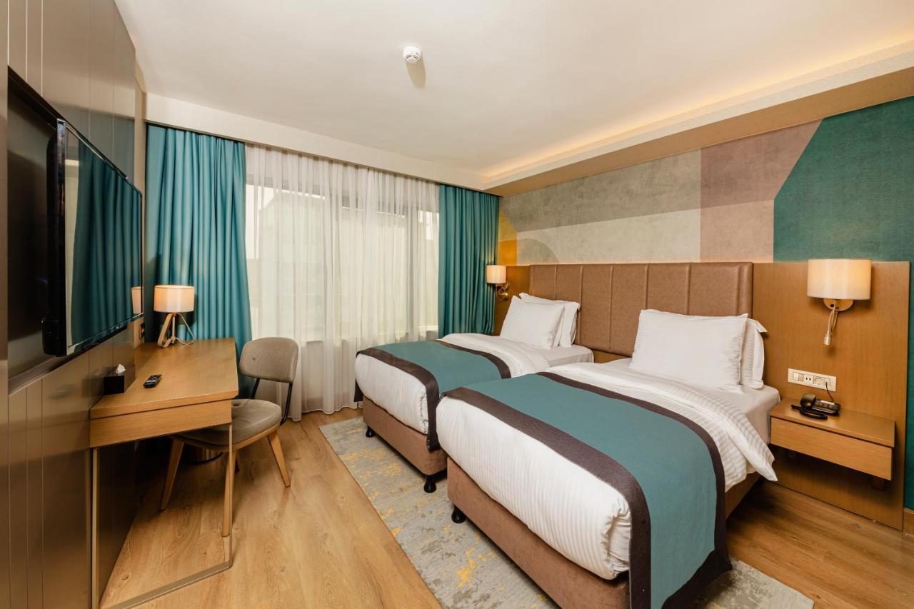 Hotel Csk The Halich Port 4*
