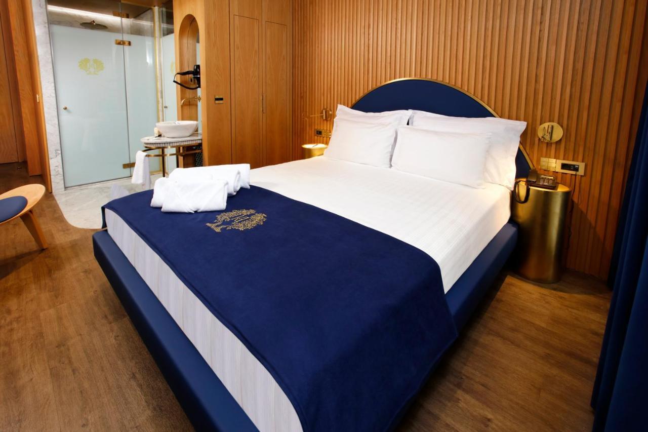 Kate Special Class & Hotel