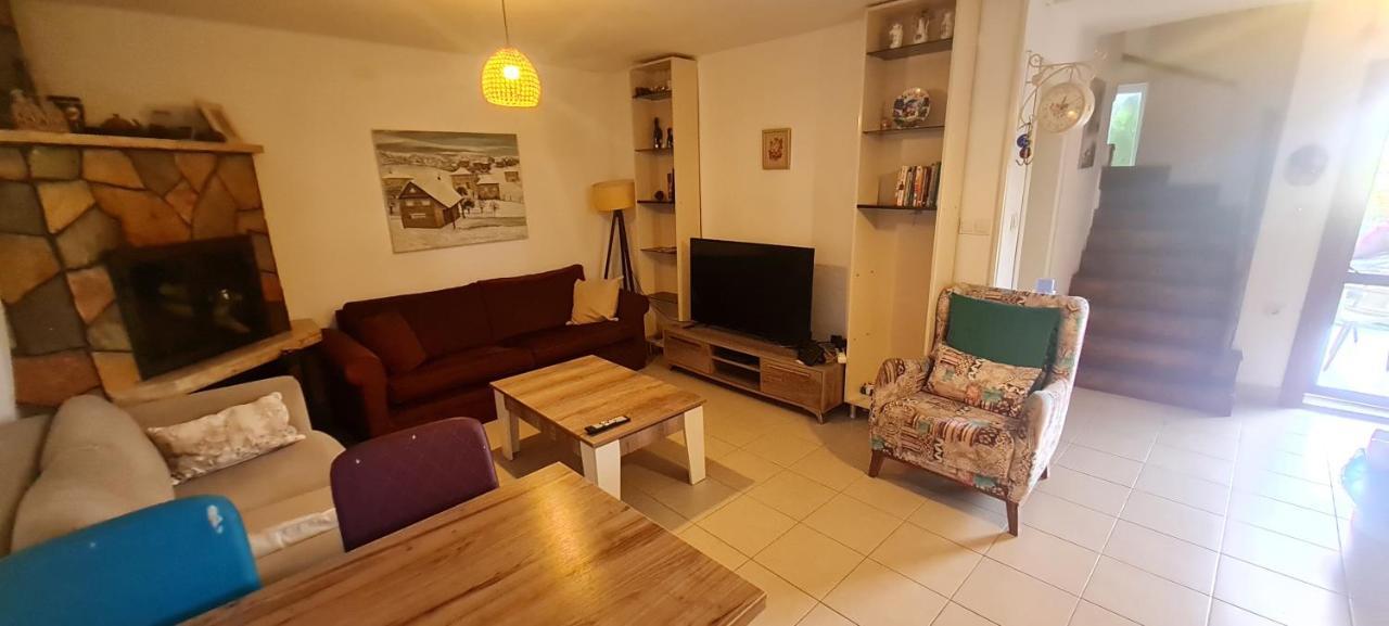 Triblex I Private I Walking Distance To The Sea 300 Meters Side