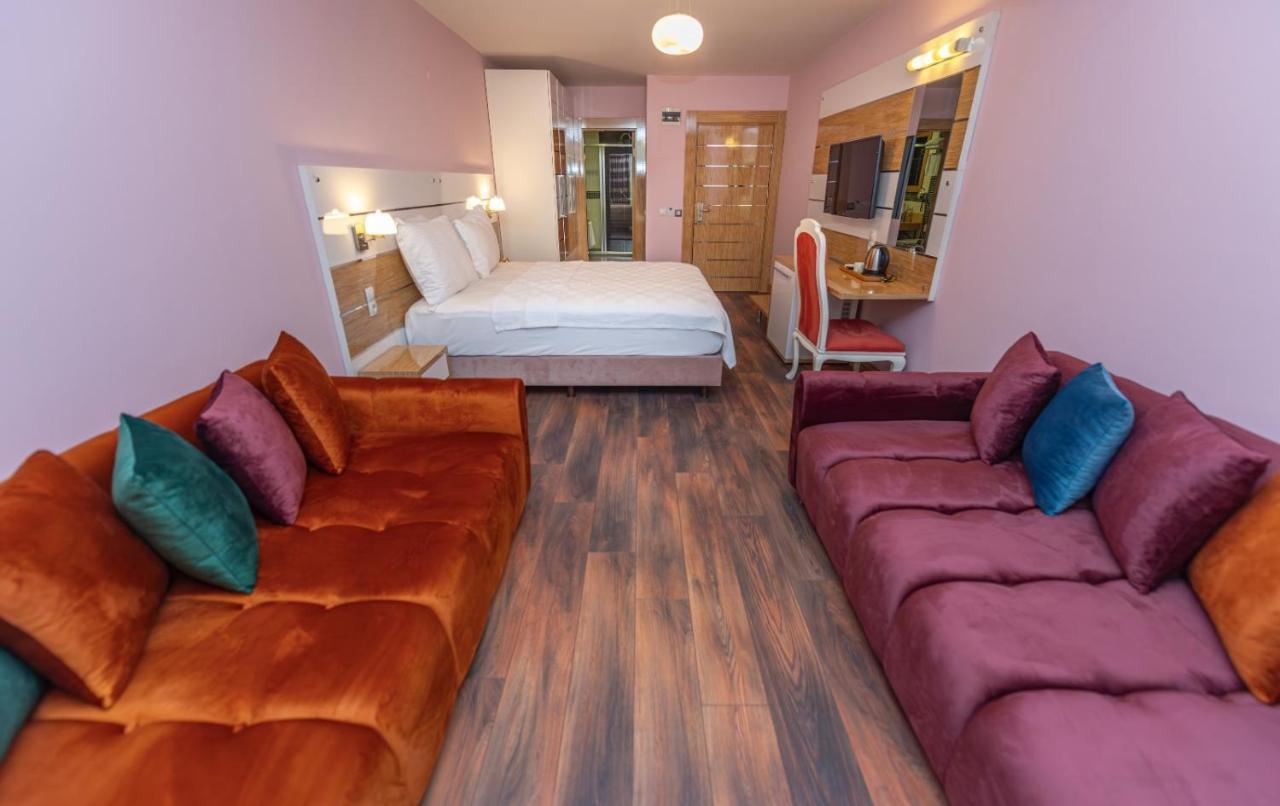 Tok Epik Hotel