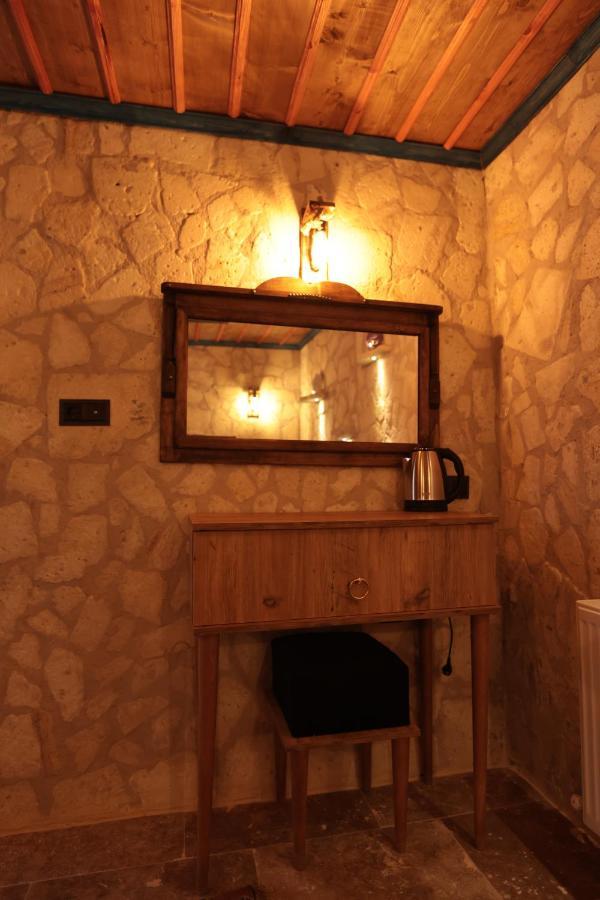 Stone Owl & Restaurant Hotel