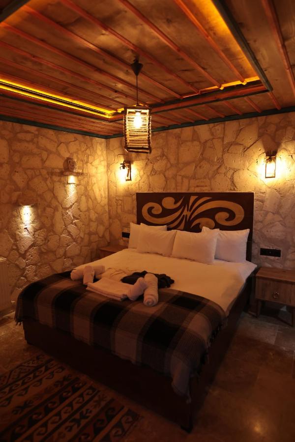 Hotel Stone Owl & Restaurant 3*