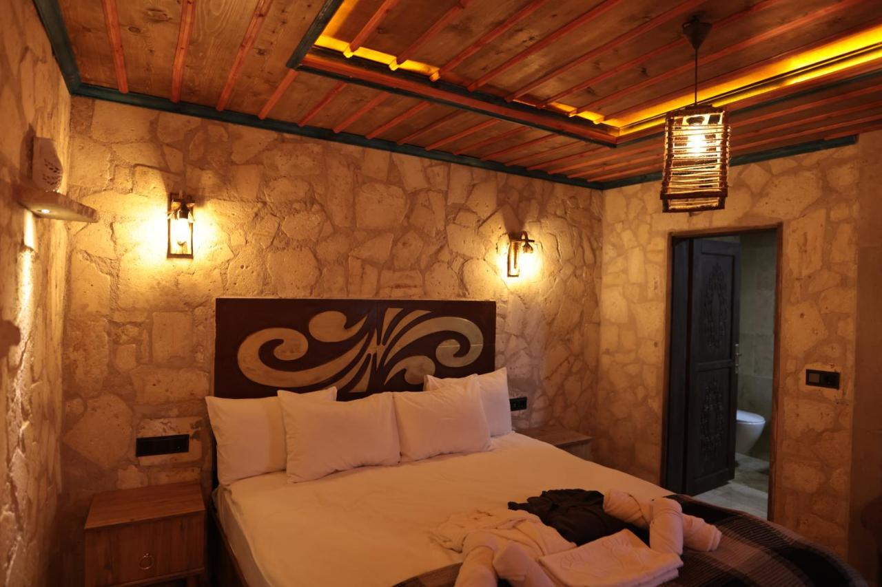 Stone Owl & Restaurant 3*