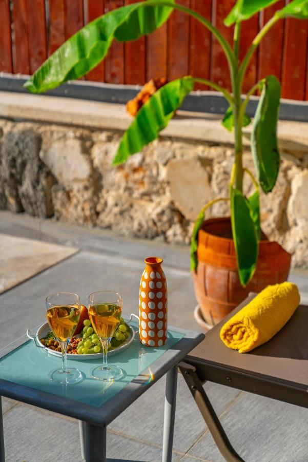 Kaya Kalamar Apartment