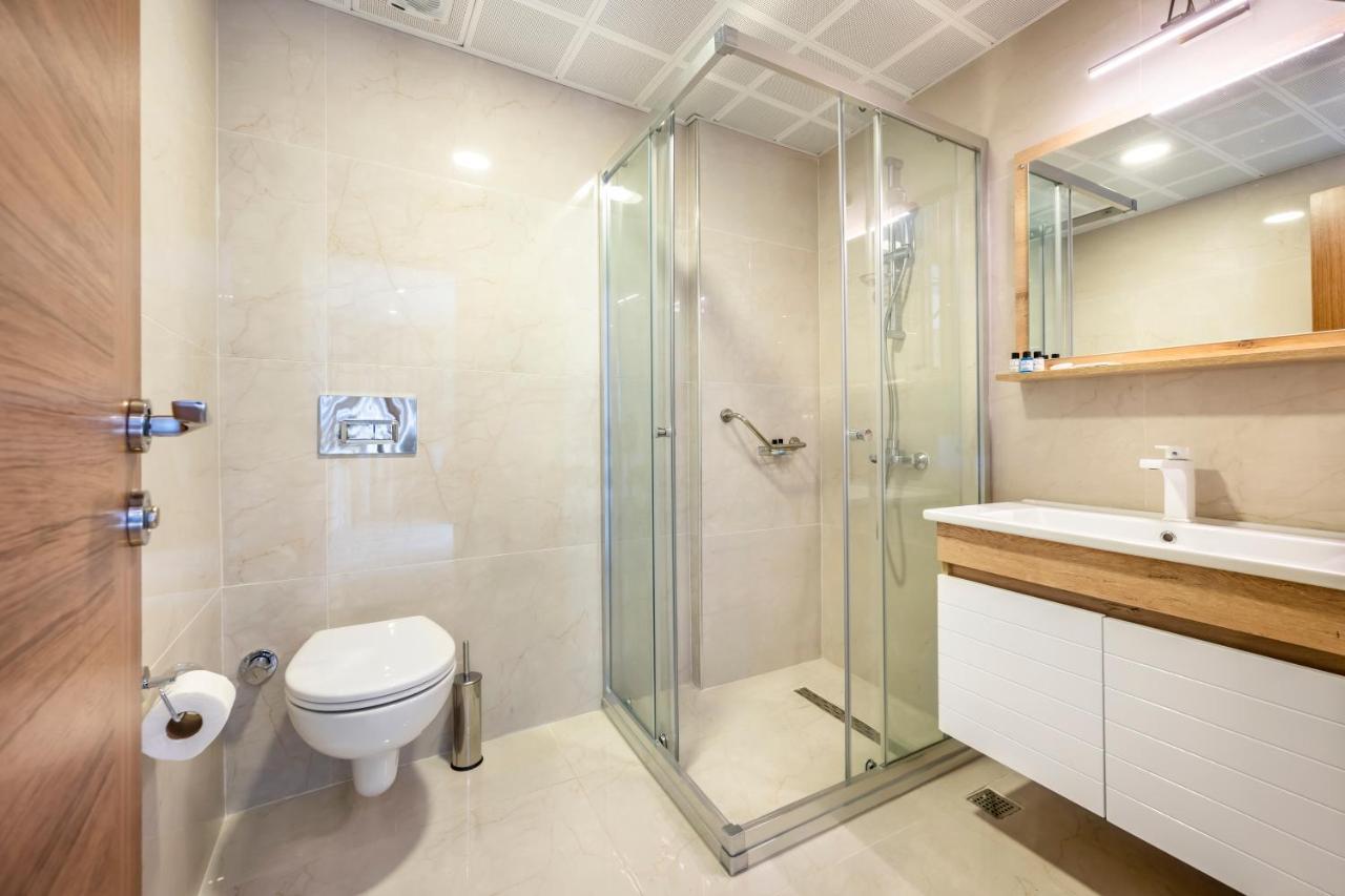 Emin Palace Hotel 3*