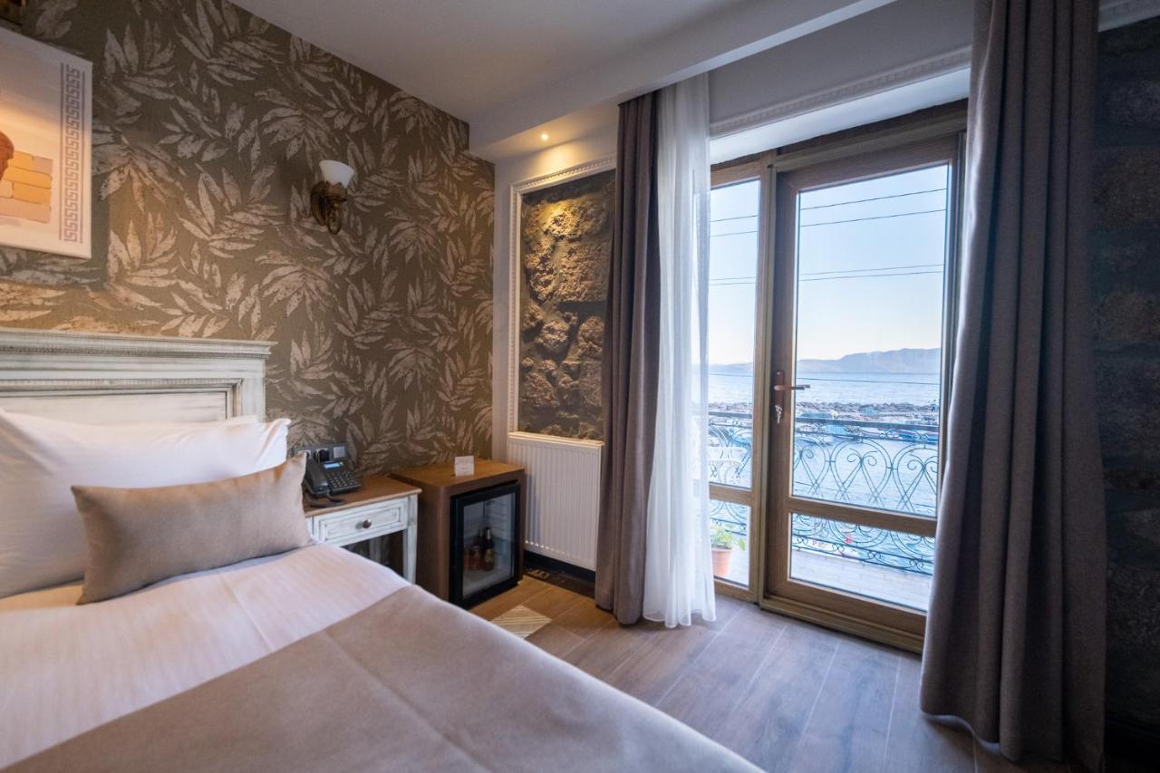 Troy Port Hotel *